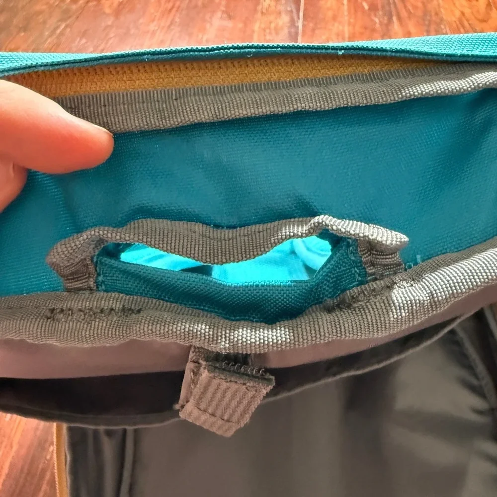Eddie Bauer Backpack Jasper 30L Hiking Pack Laptop Bag Blue - EUC